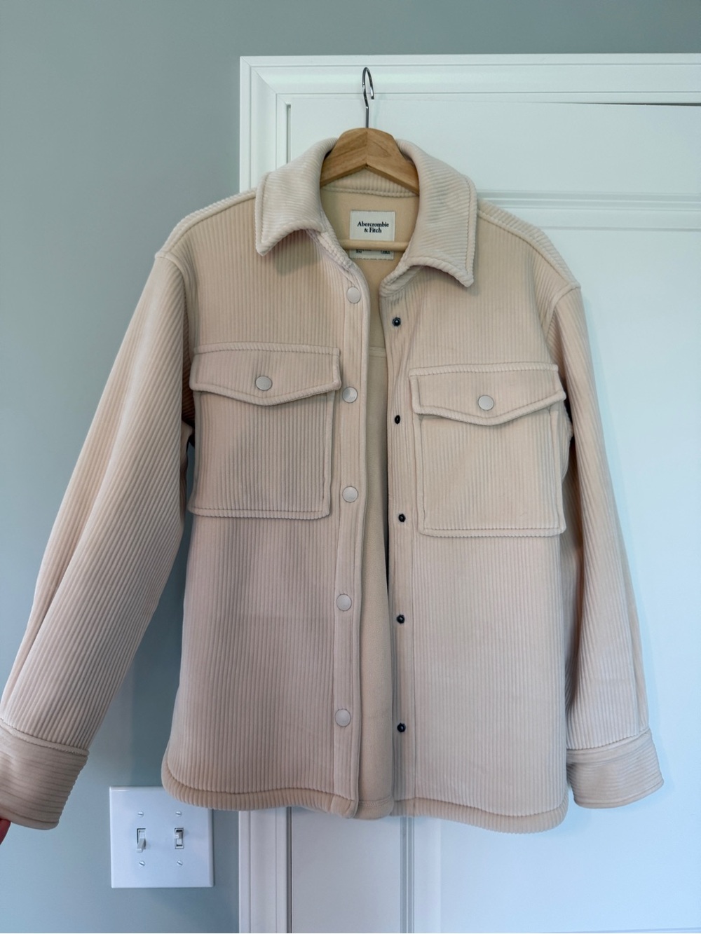 Abercrombie & Fitch Women's Beige Corduroy Shacket
